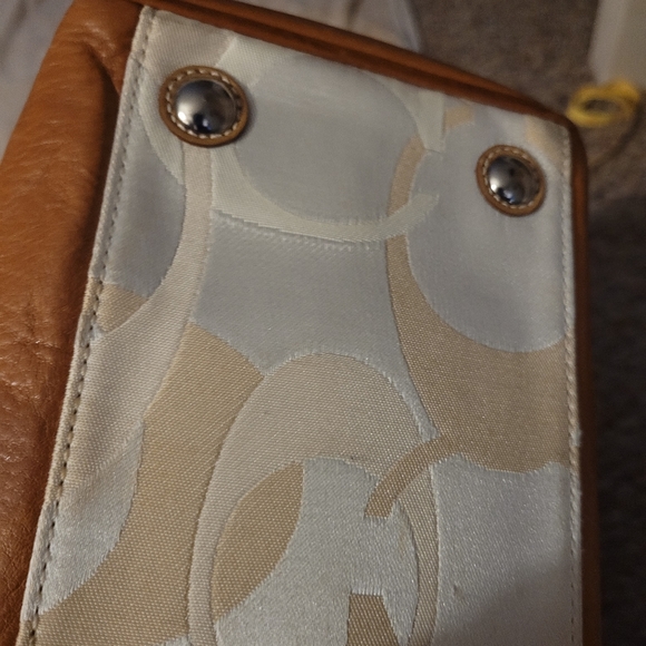 Coach Signature Canvas handbag with attached blue ribbon bow. - Picture 4 of 4